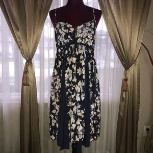 Gorgeous Vera Wang Dress - Size Large Petite
